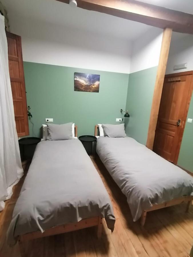 El Puente Peregrino Guest House Trabadelo Phòng bức ảnh